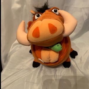 RARE Hasboro Feed Me Pumbaa Plushie Electric The Lion King Animated Disneyland
